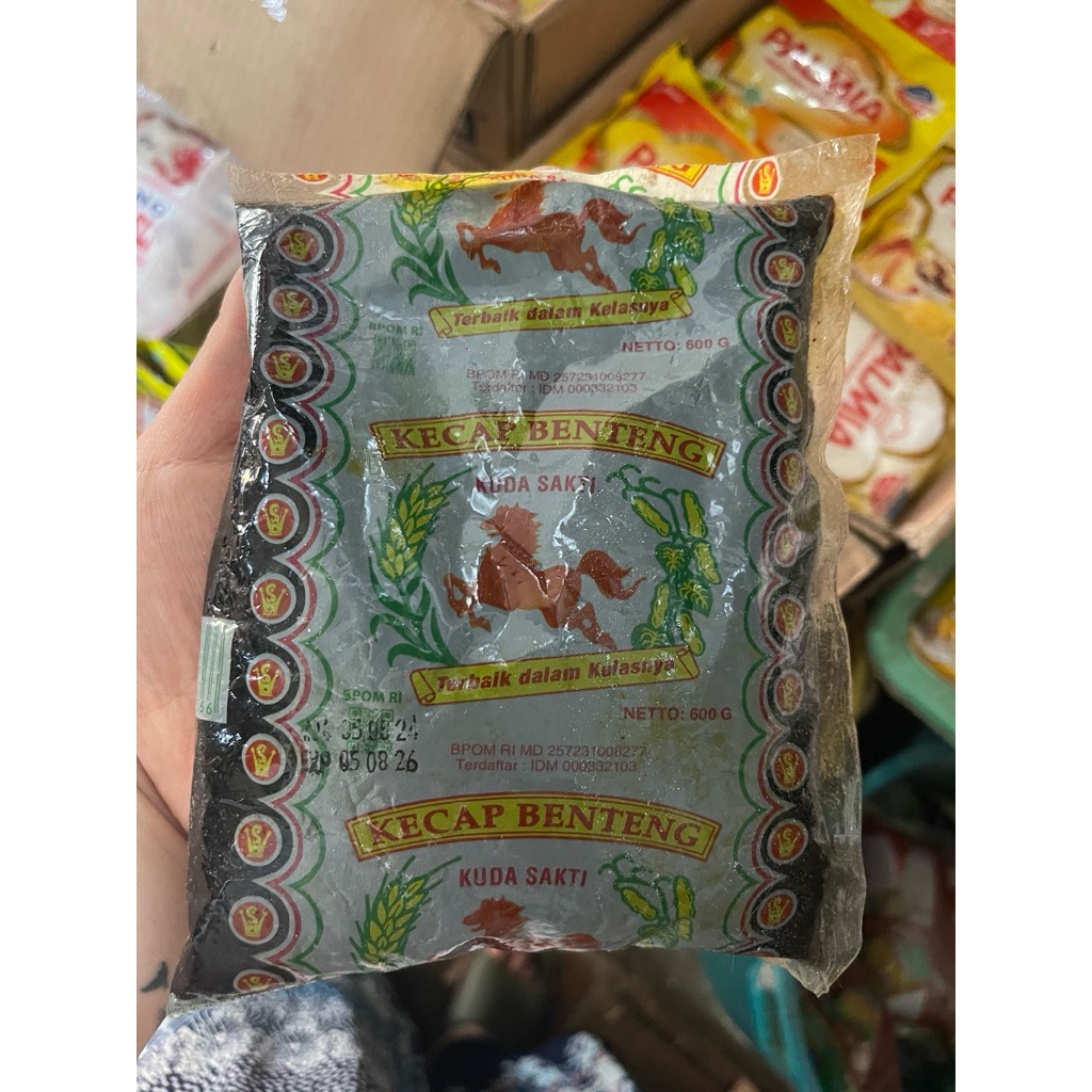 

kecap manis cap benteng bantal 600gr