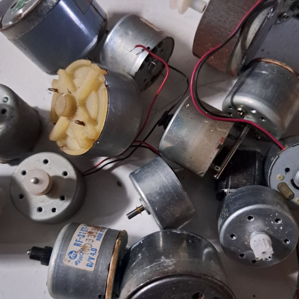 dinamo dc bekas vcd dvd tape campur 5-12v