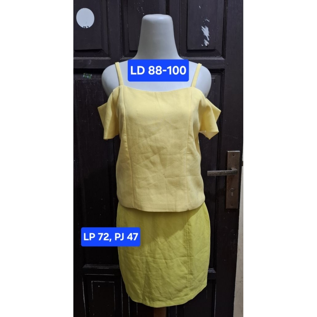 One Set Atasan Sabrina Rok Span