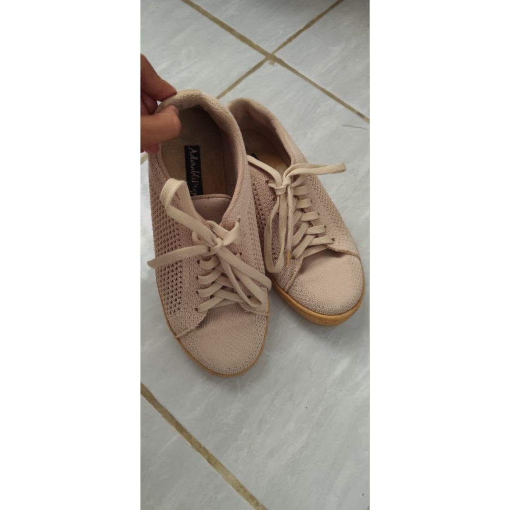 (Preloved) Adorable project