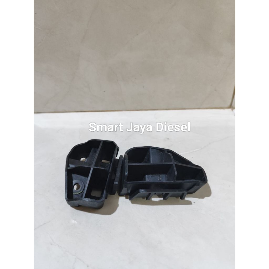 Breket Headlamp Grand Fortuner 2012-2015 Original