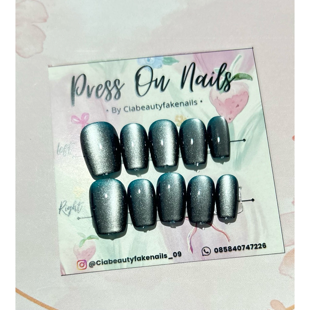 Cat eye Biru dongker