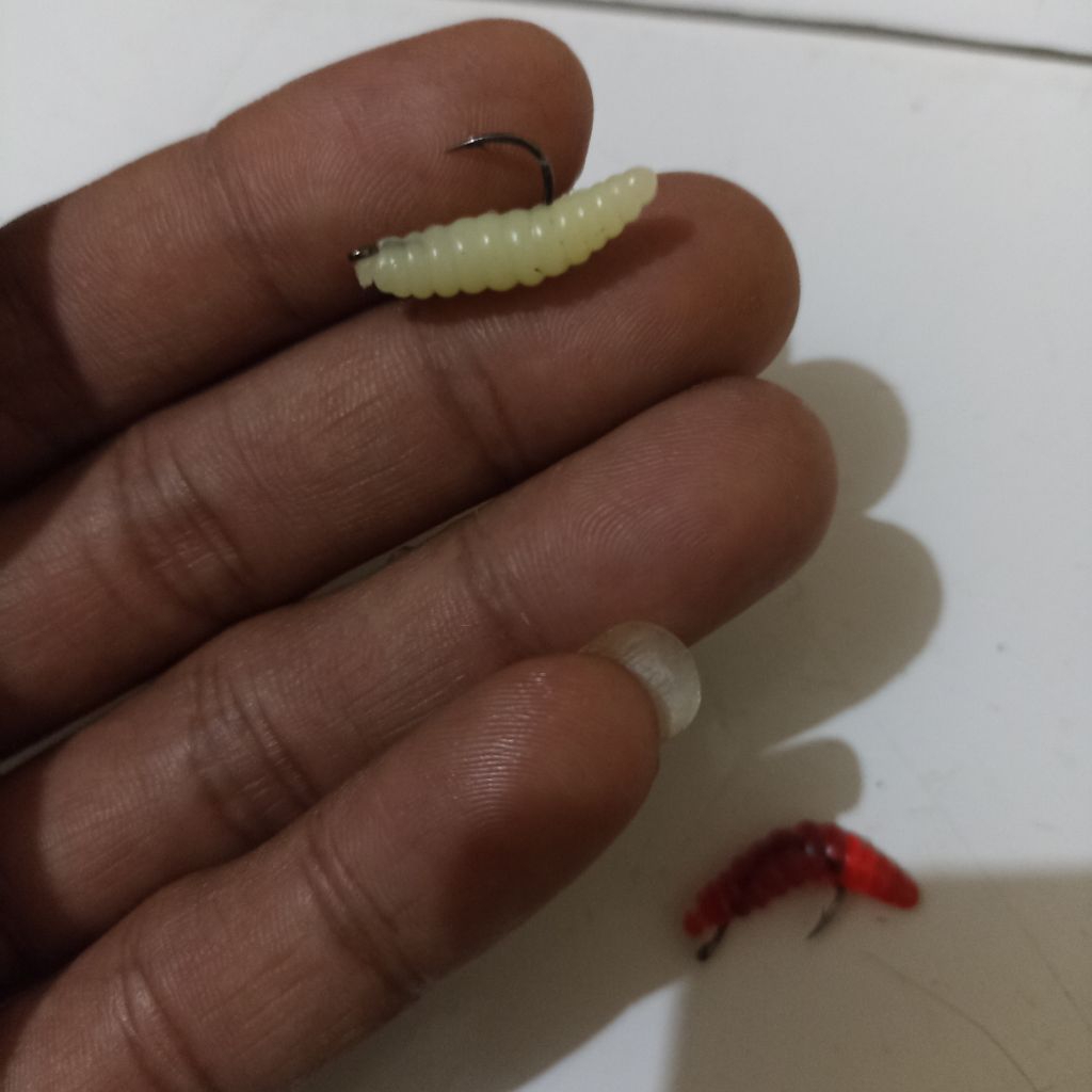 lure casting model ulat/lure ikan kecil