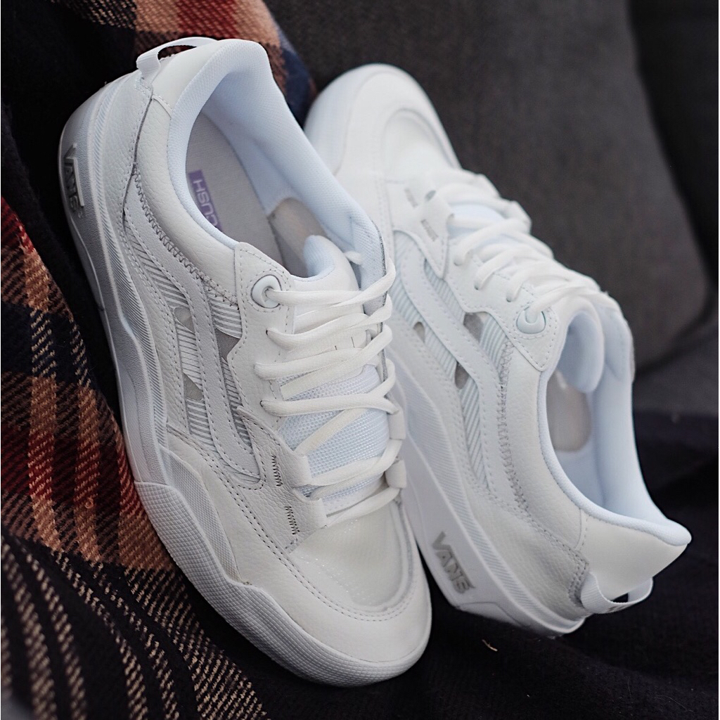 Sepatu Vans Wayvee 2 Pro Skate True White 100% ORIGINAL RESMI