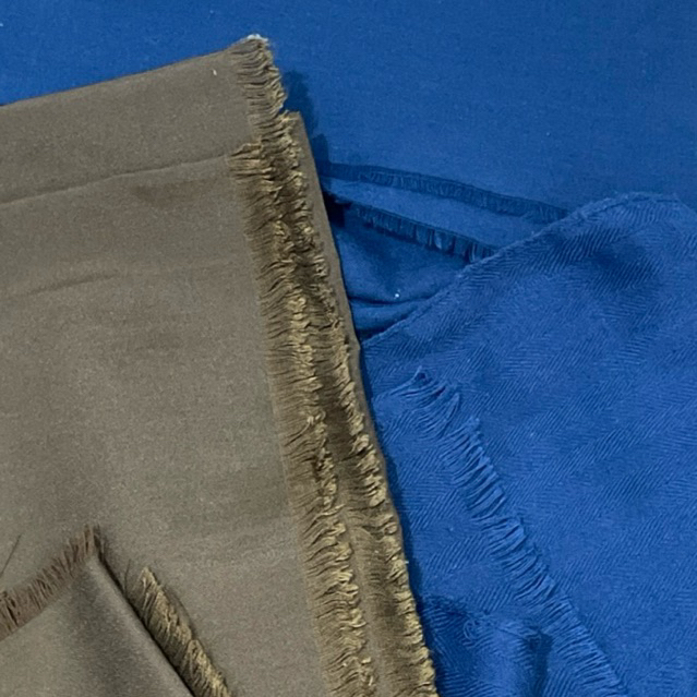 [Preloved] Hijab Jilbab Segi Empat Rawis