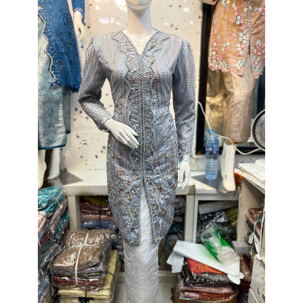Kebaya Modern \ Kebaya Tunik \ Setelan Kebaya Brokat \ Kebaya Brokat \ Kebaya Encim \ Tunik Brukat \