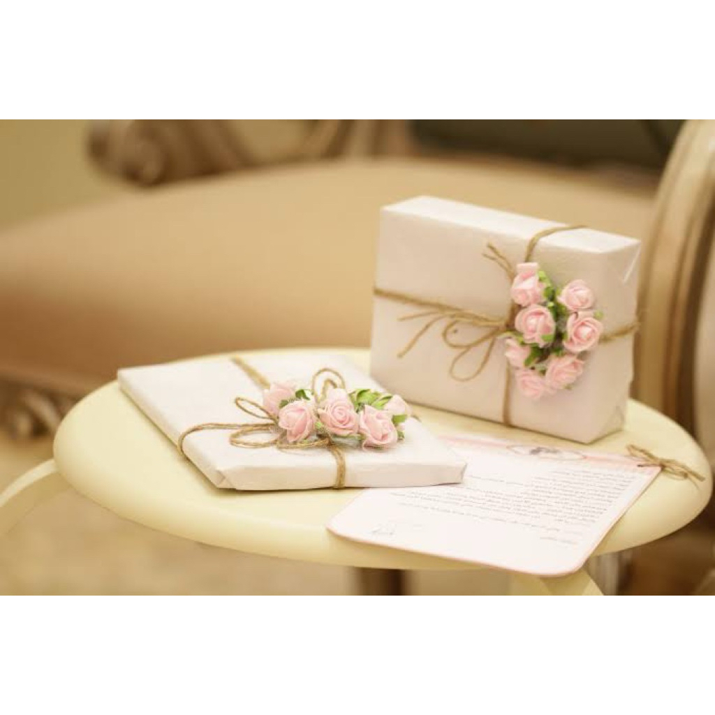 

hard box/kotak hampers