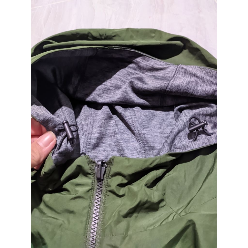 jaket uniqlo bolak balik