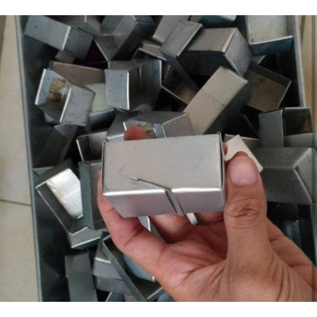 Lostklik Pengupas Kulit Ari Kelapa / Pisau Kerokan Kelapa Tua