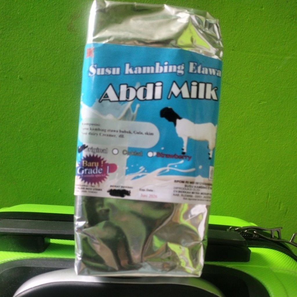 

Susu kambing etawa