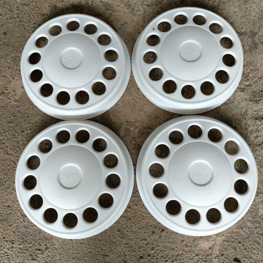 Wildop Truk Ring 16 Lubang 13 Bulat Bahan Plastik