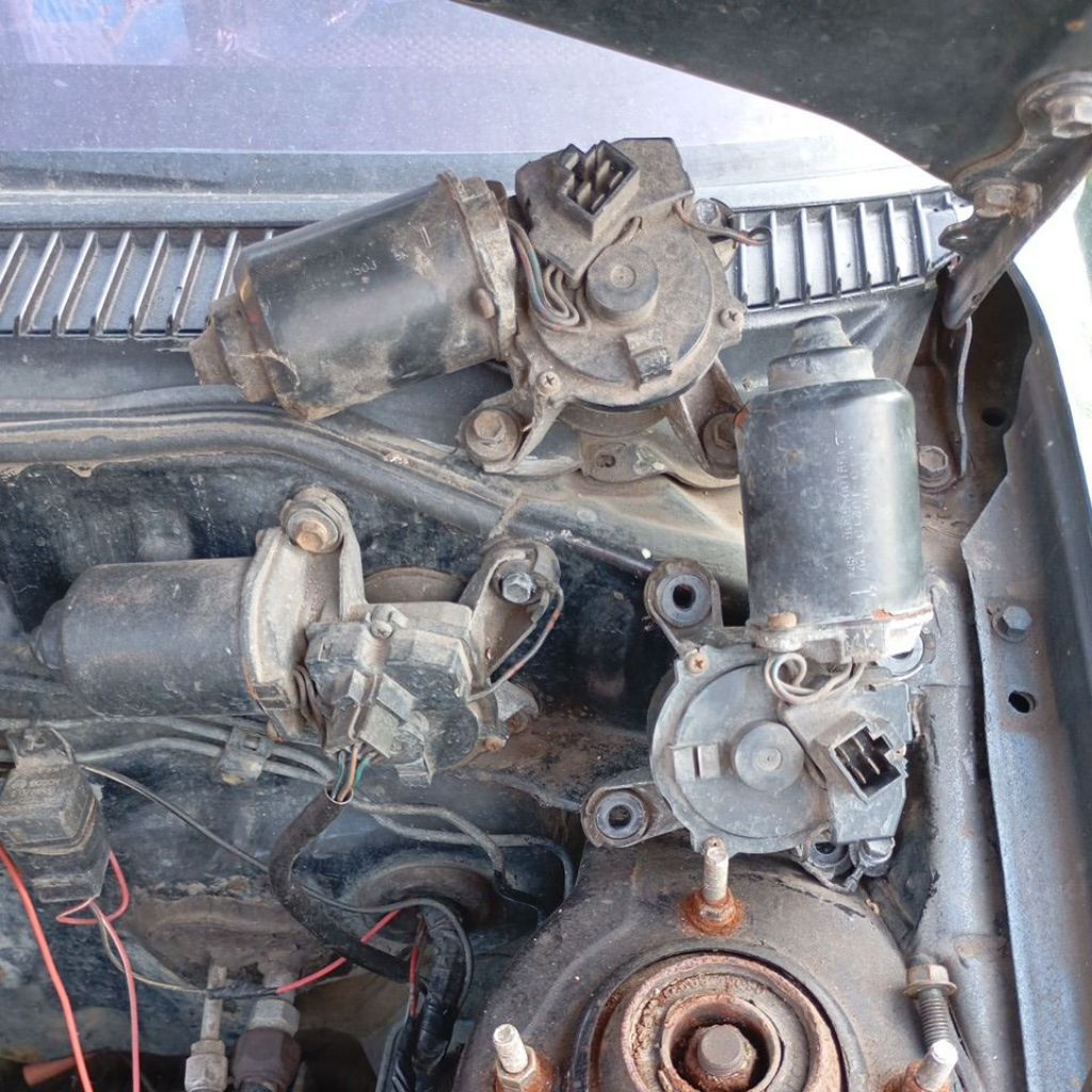 dinamo wiper starlet kapsul pnp starlet kotak