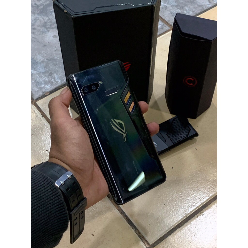 Asus Rog 1 8/128gb second unit