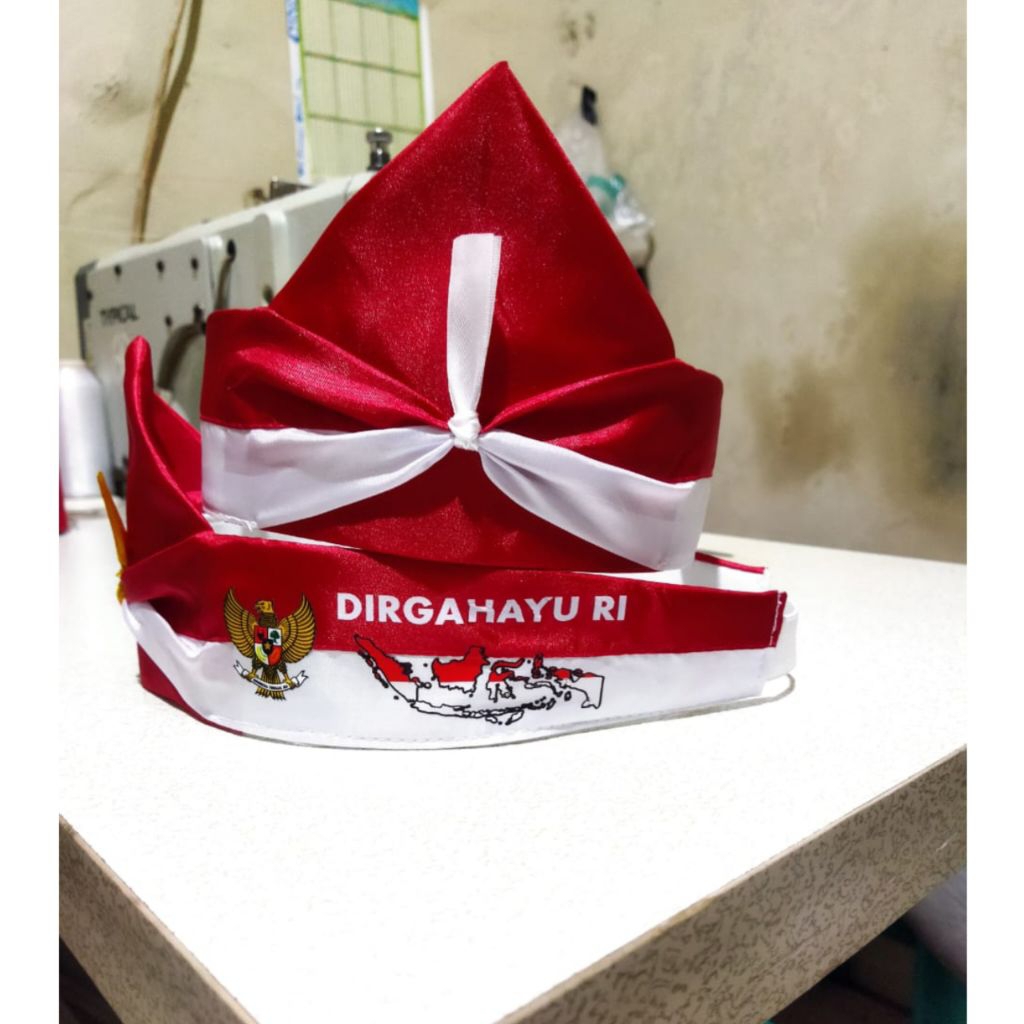 Bendo udeng merah putih