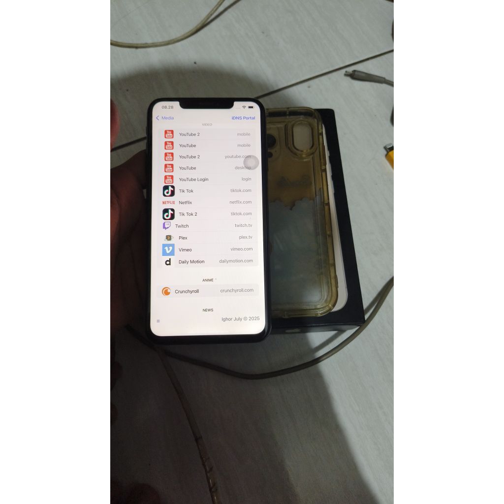 xs max lock iCloud