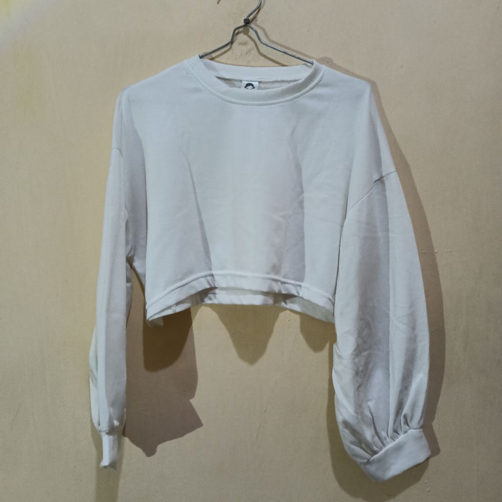 Preloved Inner Crop Top lengan balon