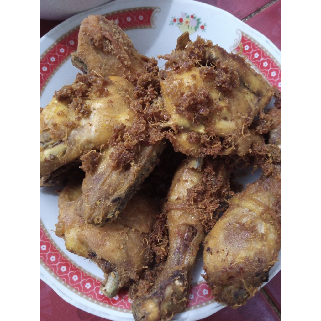 

Ayam dan ayam ungkep bumbu bakar