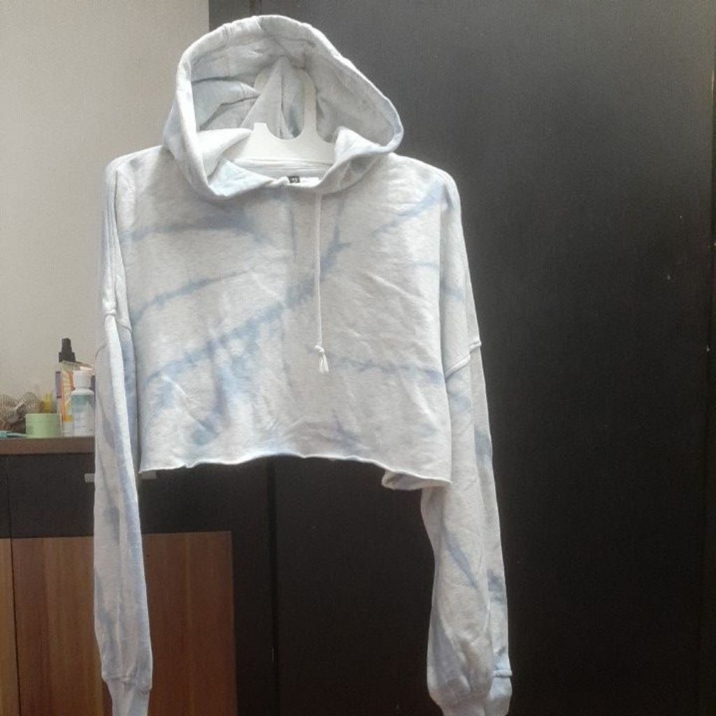preloved hoodie crop over size h&m motif tie dye