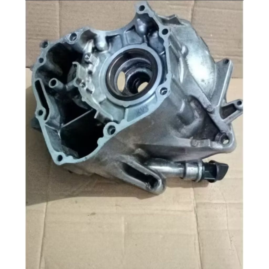 krengkes kalter crankcase rengkes kanan beat fi stater kasar kzl original