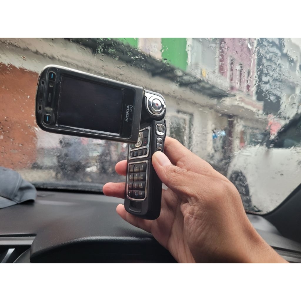 NOKIA N93 biasa