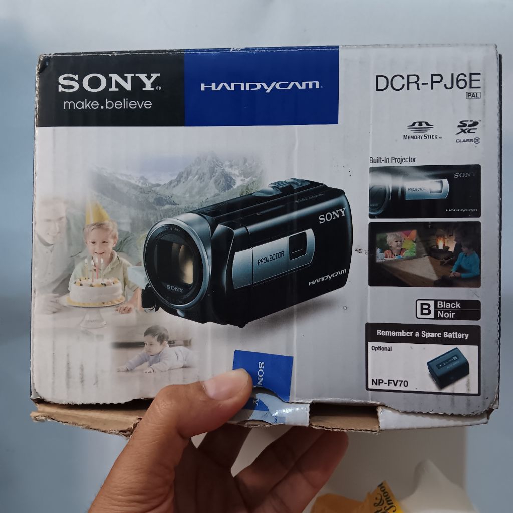 Handycam Sony DCR-PJ6E