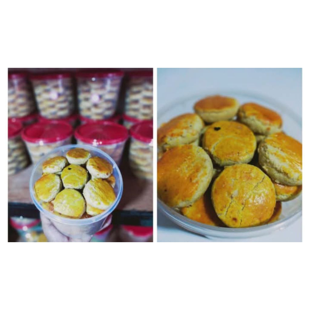 

Kue kacang toples