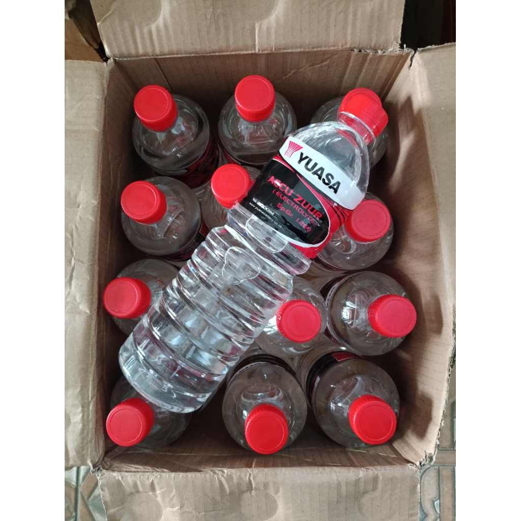 [HARGA 1 DUS/12 BOTOL] AIR AKI ZUUR 1L YUASA ORIGINAL CAIRAN ACCU ZUUR AIR AKI KURAS 1 LITER MOTOR M