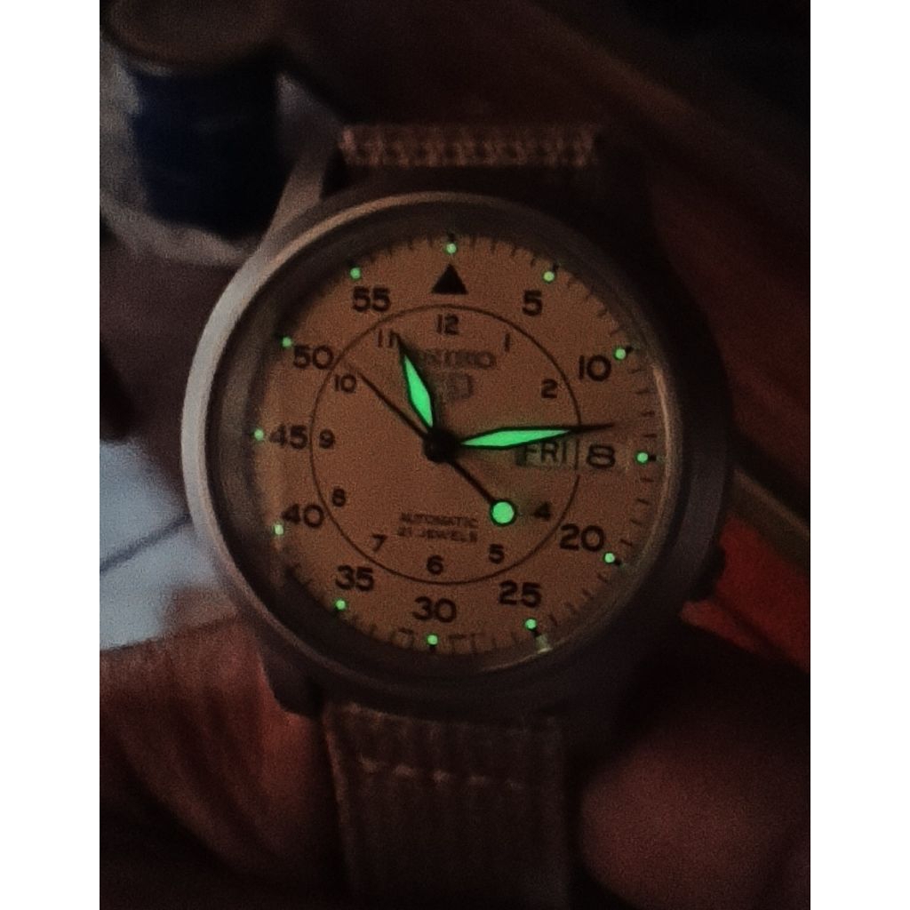 Jam Tangan Pria Seiko 5 Automatic SNK803K2