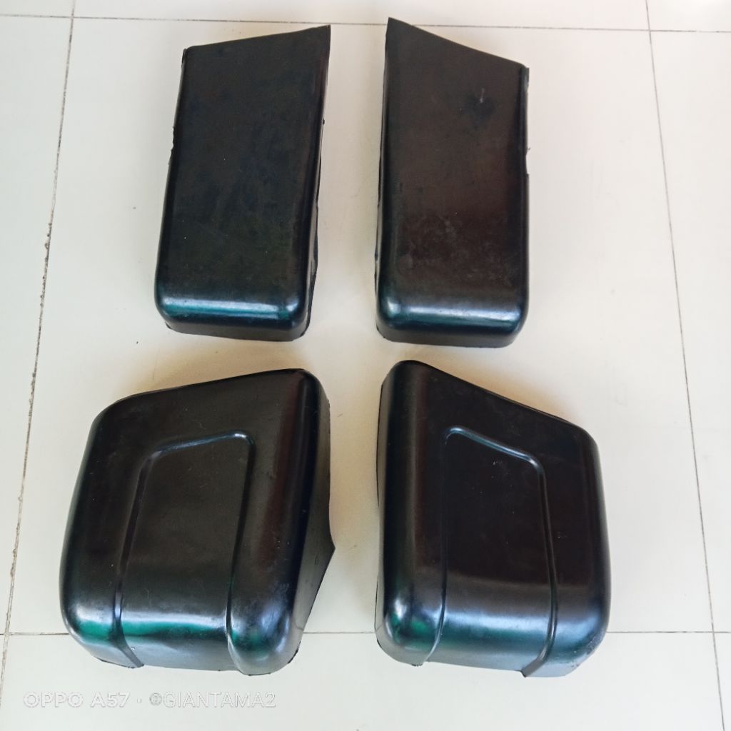Karet Bumper Atau Pelindung Bumper Depan Belakang Jimmy katana