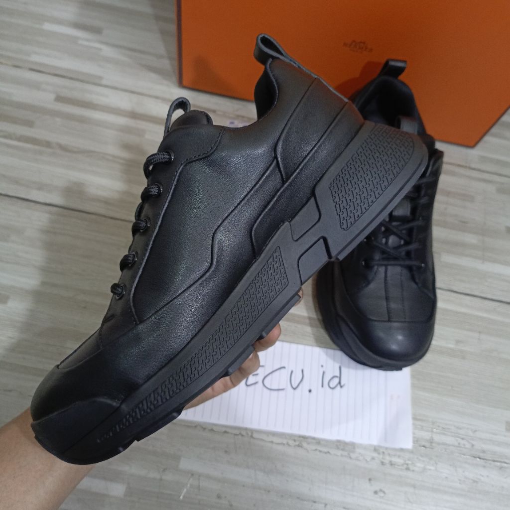 sepatu pria sneaker cowok hitam kulit 1177