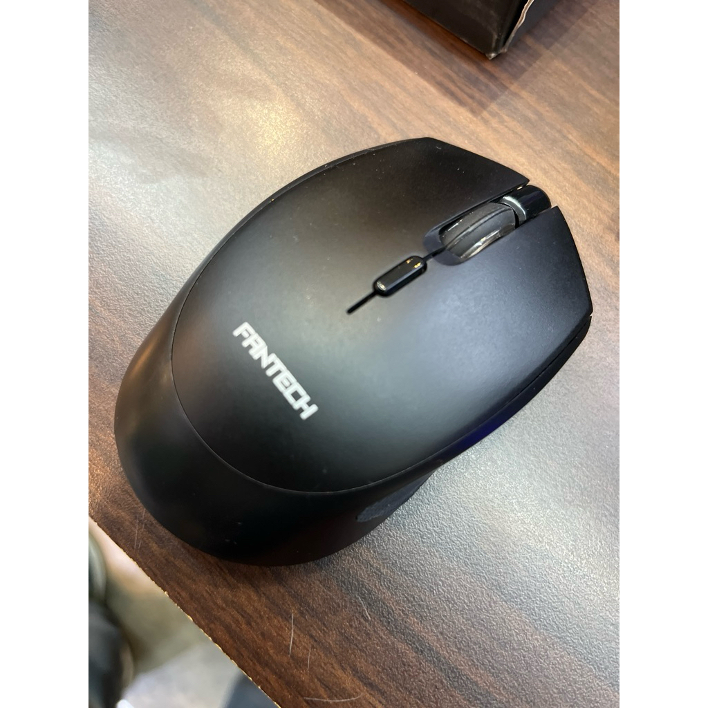 Mouse Wireless Fantech W190 Silent Switch Ambidextrous Kantor - Putih