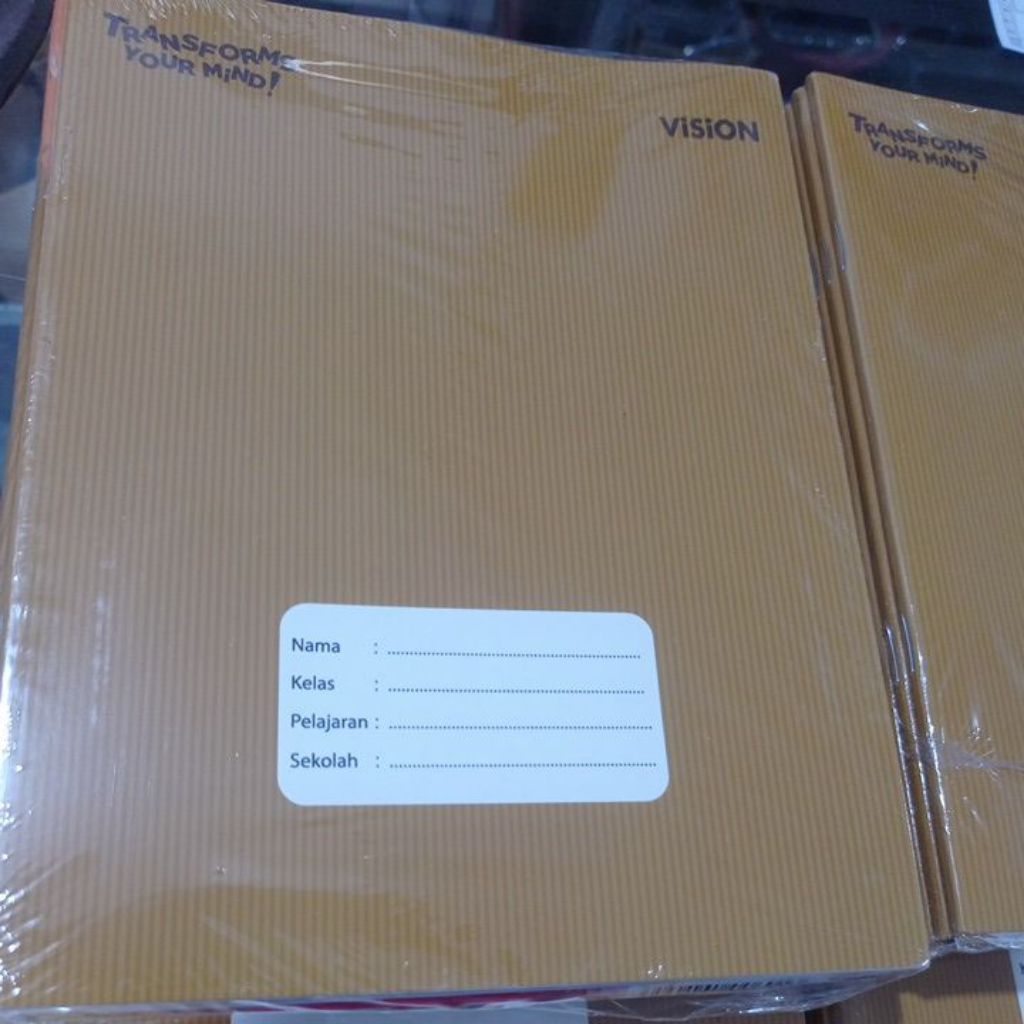 

Buku tulis vision 38 coklat polos 1 pak