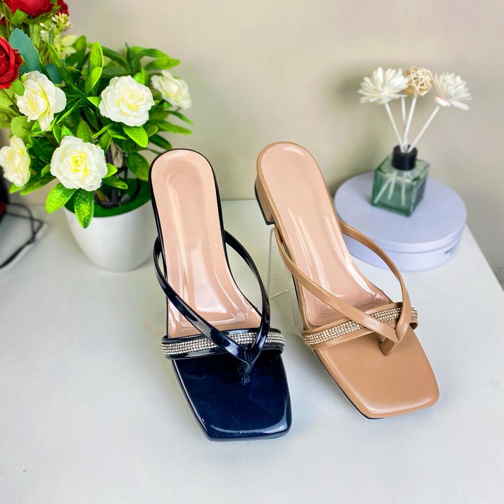 Sandal Wanita Pesta Elegan | Hak Pendek 3cm | Nyaman & Stylish | Model Jepit Hak Pendek
