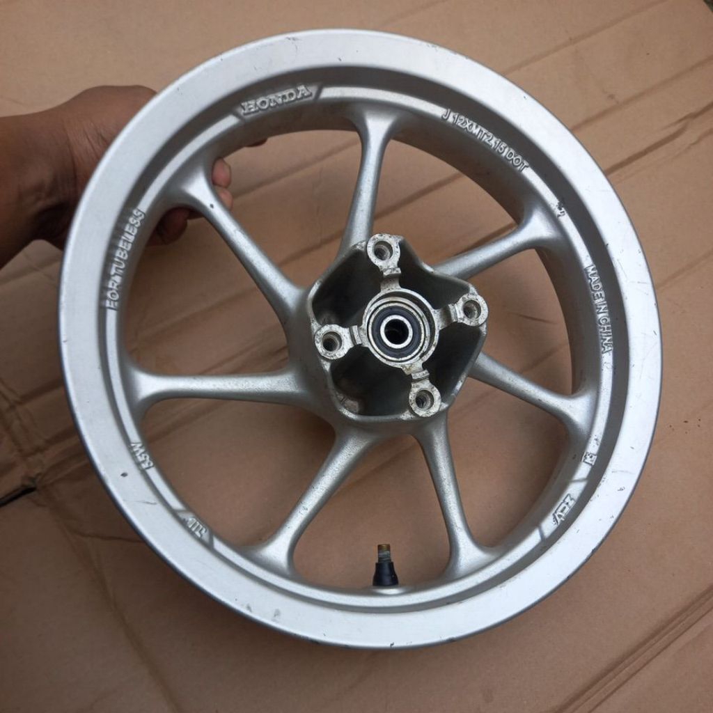 Velg Pelek Scoopy fi Ring 12 original copotan