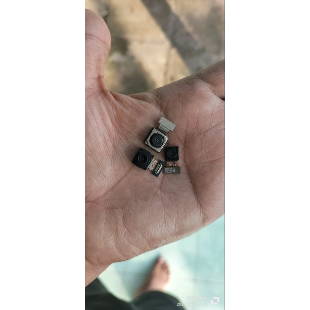 Kamera y12i atau y11 depan dan belakang