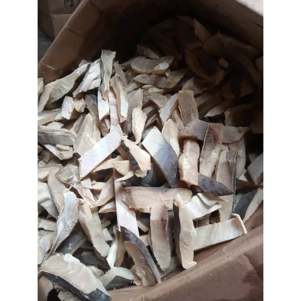 

Termurah Ikan Asin Cucut Potong Super Premium / Ikan Cucut Best Seller