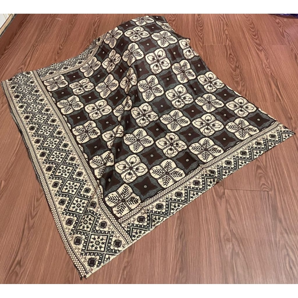 Kamen Lembaran Batik, Pakaian Bawahan Pria Wanita, Adat Bali