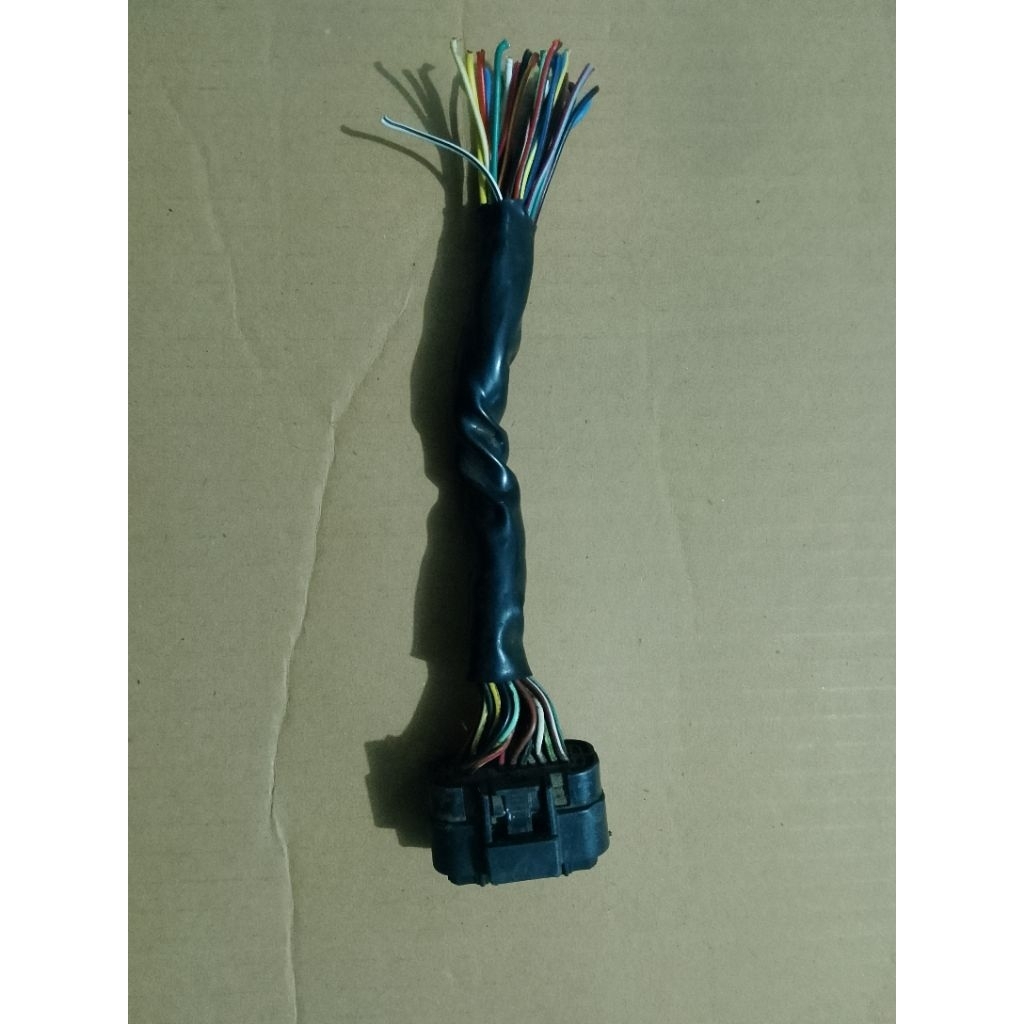 soket ECU CDI Vixion new old original copotan motor