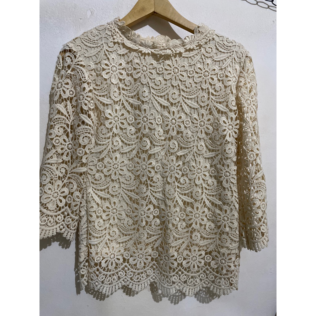 Preloved Baju Lamaran