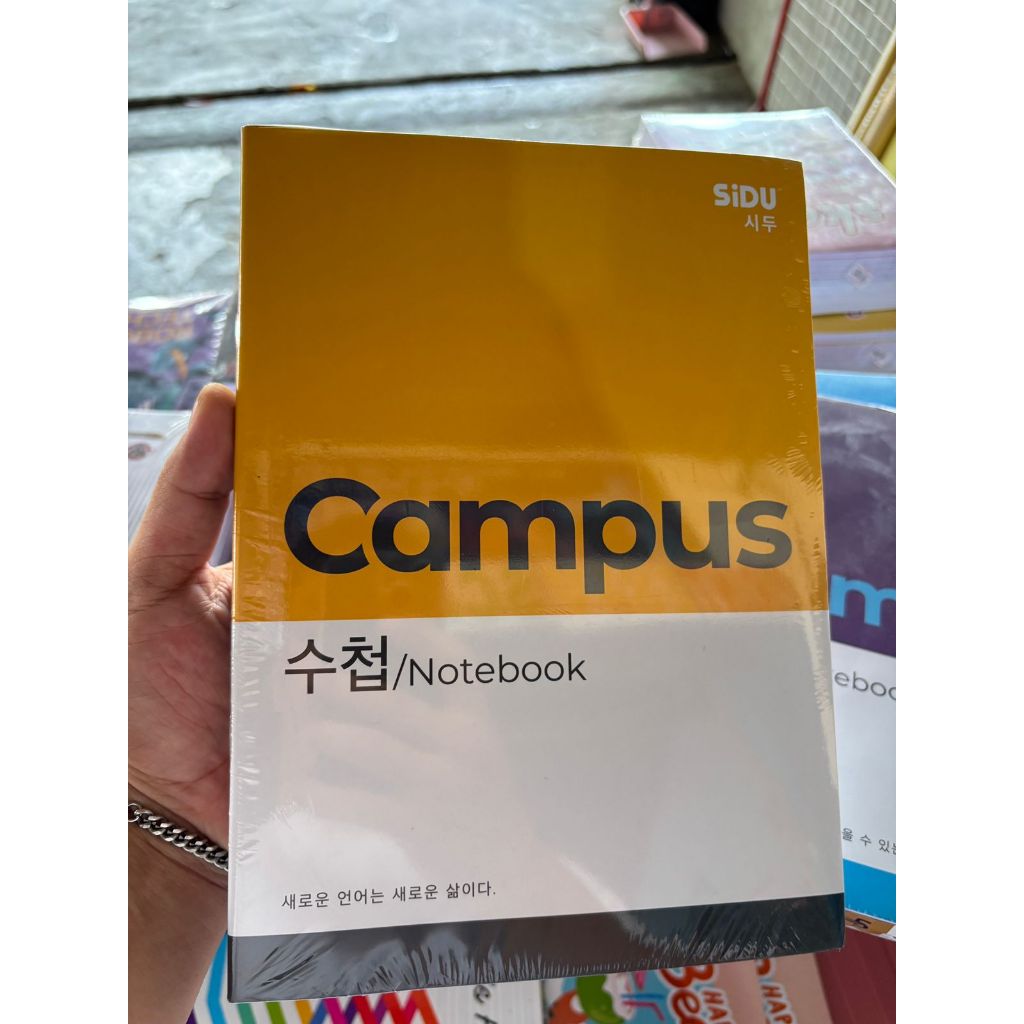 

Buku Tulis Sekolah Boxy 42 Lembar | Merk SIDU | 1 Pax ( 5 Buku )