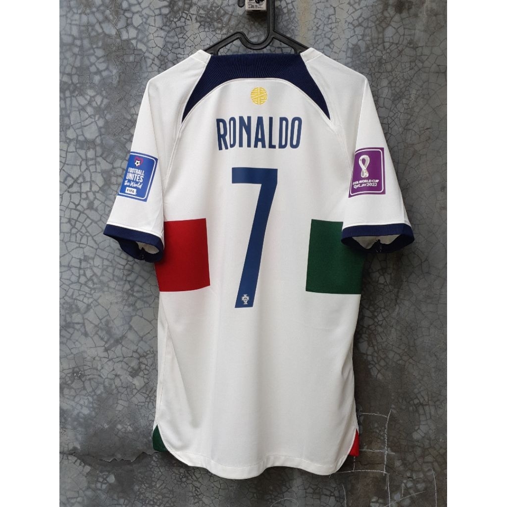 jersey baju bola original asli portugal 2022 2023 away cristiano ronaldo size m medium