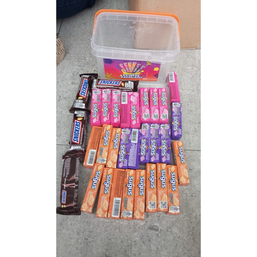 

SNICKERS FREE 1 KONTAINER ISI SUGUS