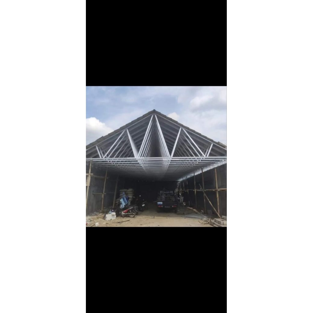 Gudang baja ringan atap spandek