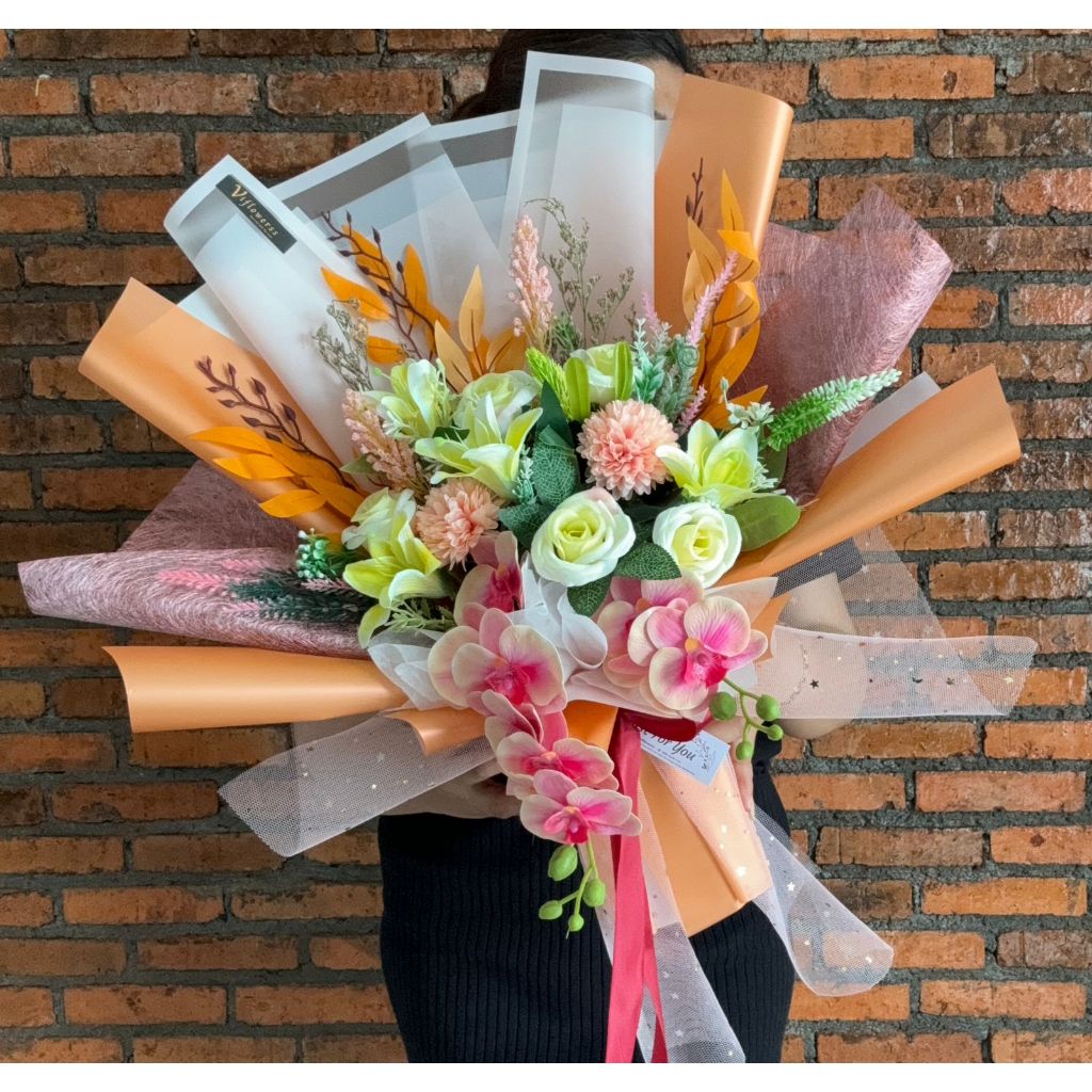 anggrek oranye artificial / bouquet bunga kota bogor / toko buket artificial bogor / bouquet anggrek