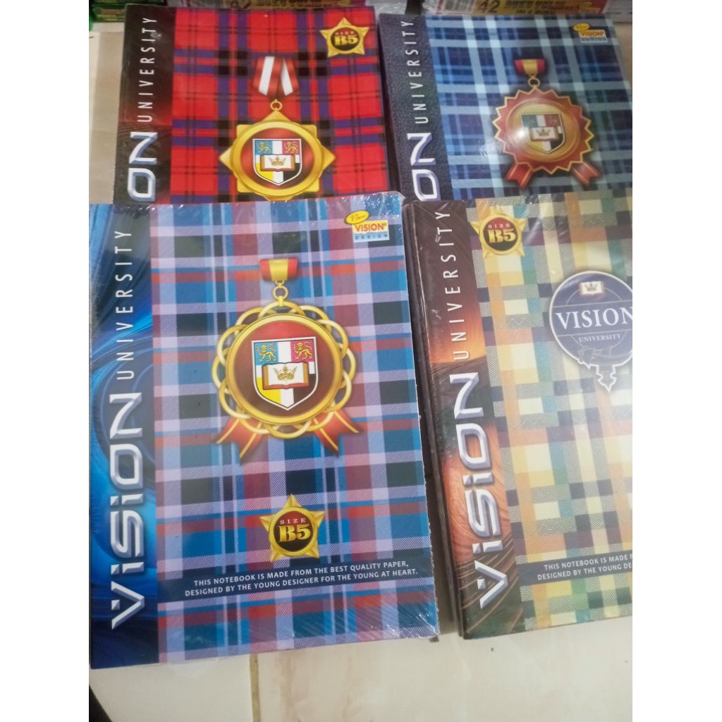 

buku tulis VISION 42 lembar 1 pak(6buku)Buku Vision B5 BOXY 42 lembar 1 pak