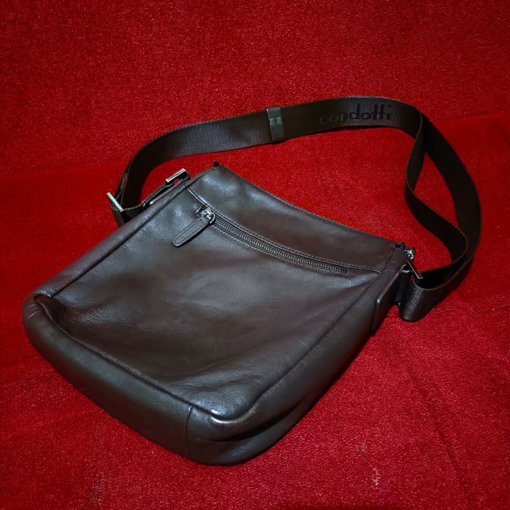 tas pria condotti authentic