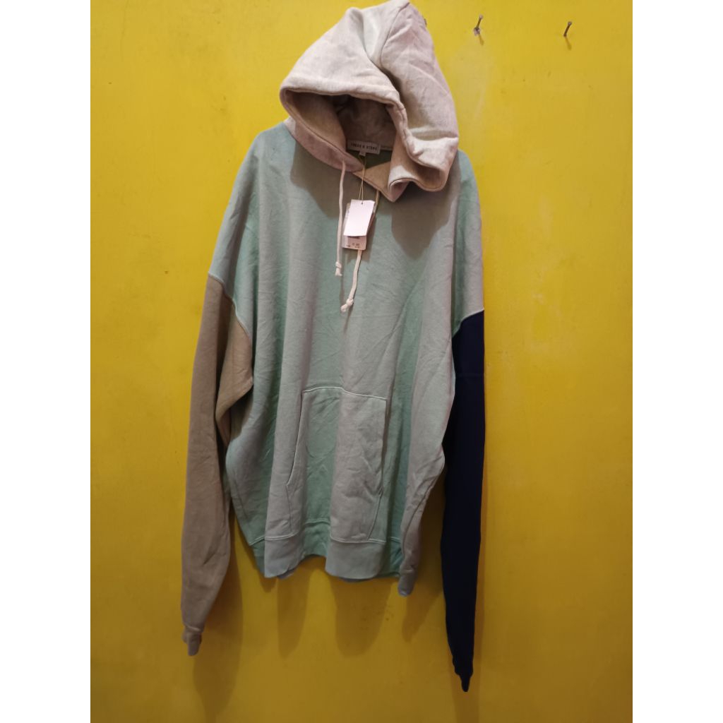 Hoodie Freak's Store Tebal