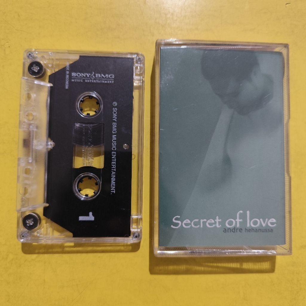 Kaset ANDRE HEHANUSSA Secret Of Love