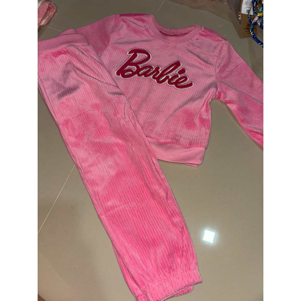 Set sweater barbie pink anak 3 tahun