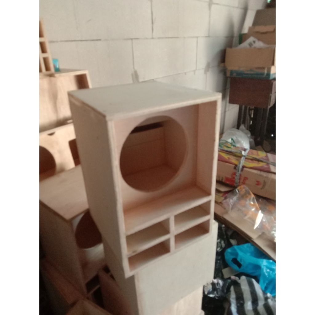 box spaeker cbs 6 inch mentahan